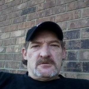 Meet your Posher, Lyle